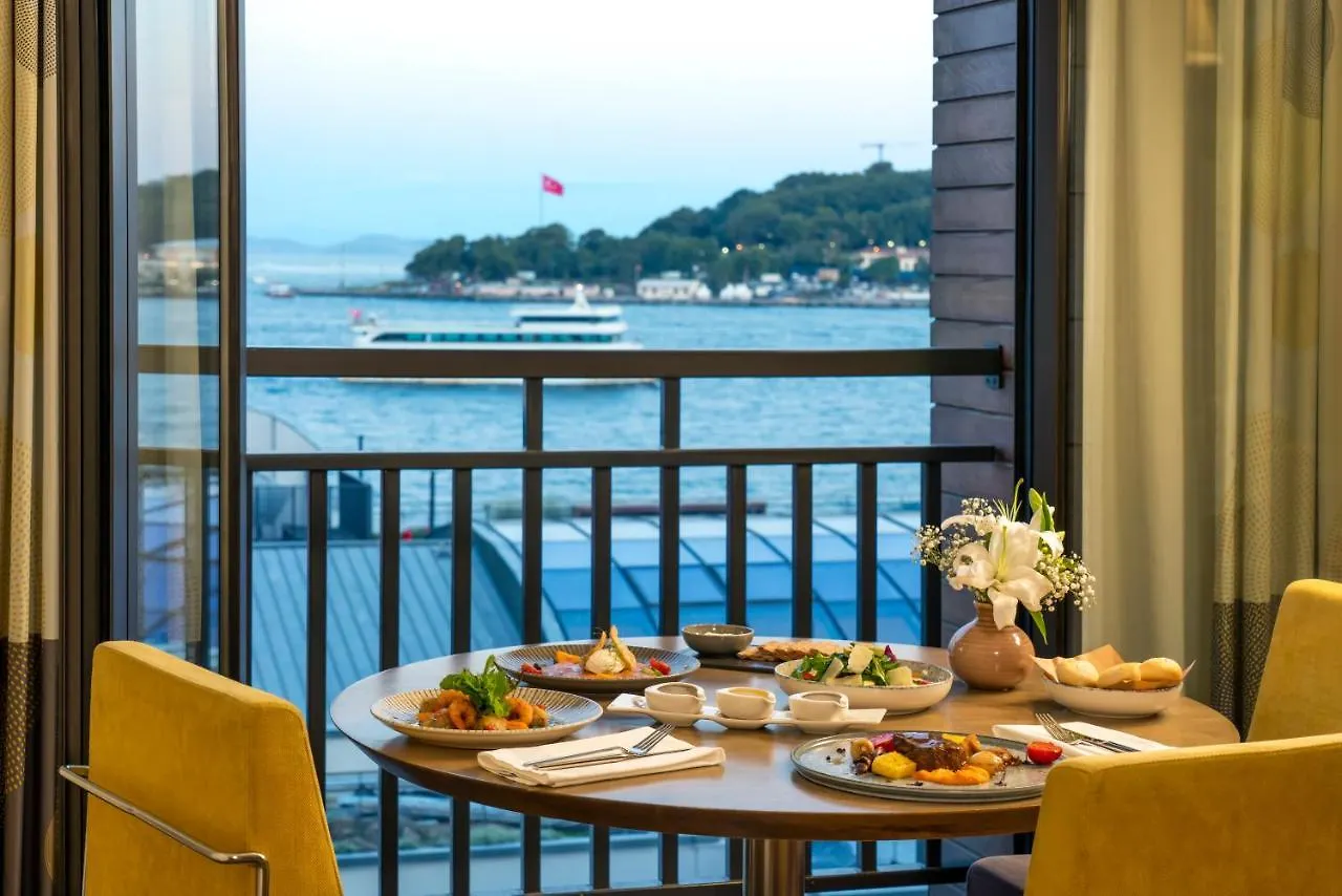 Novotel Istanbul Bosphorus Hotel
