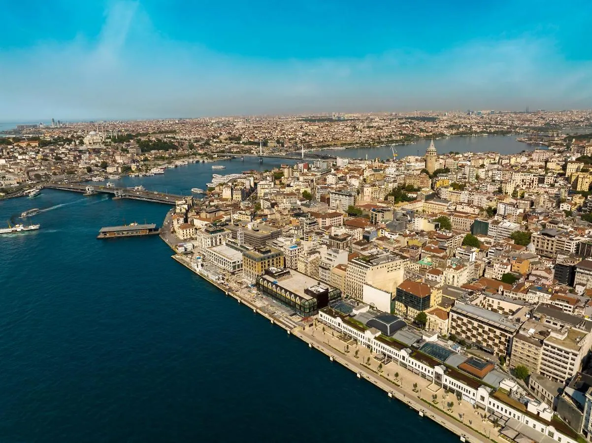 Novotel Istanbul Bosphorus Hotel