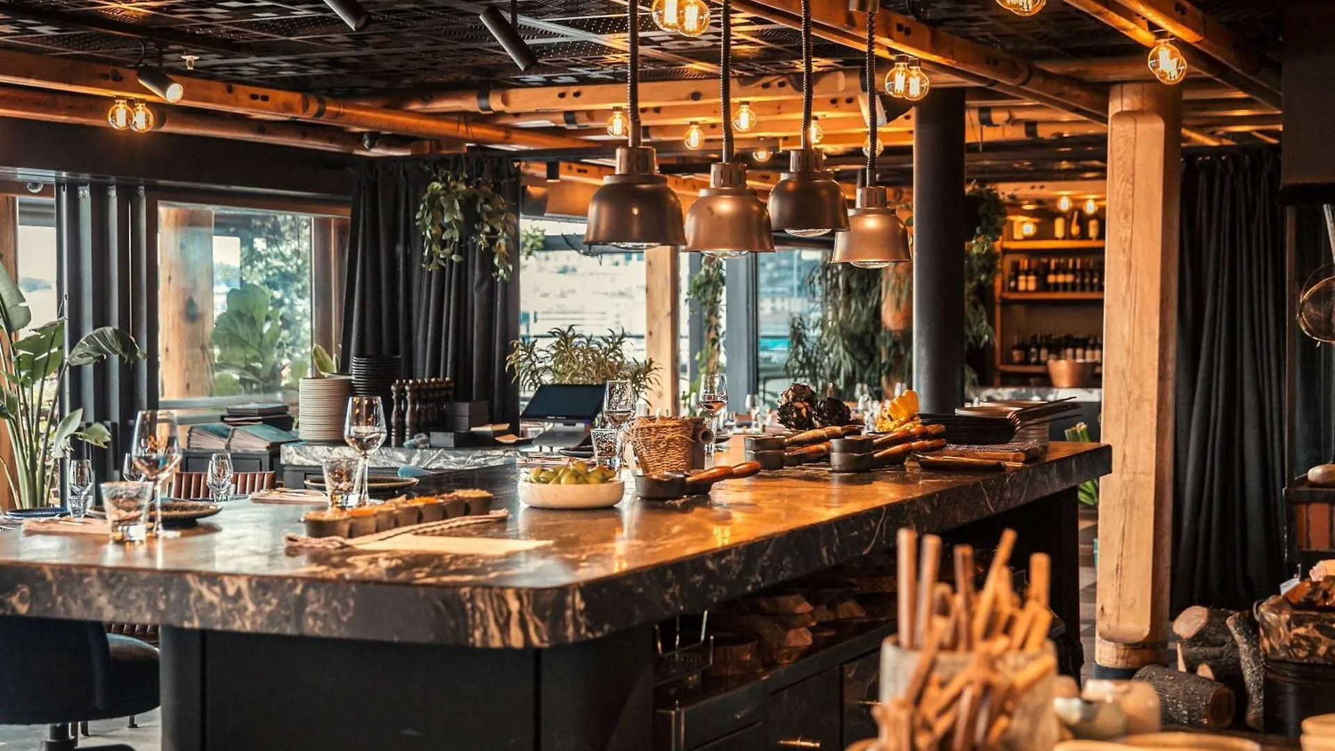 Novotel Istanbul Bosphorus Hotel