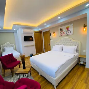 2* Hotel Palmera Old