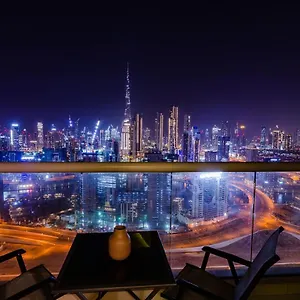Royal Club By Rvhr, Paramount Tower B, Business Bay Апартаменты
