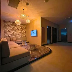 Sky Boutique Hotel
