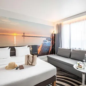 **** Otel Novotel Alster Almanya