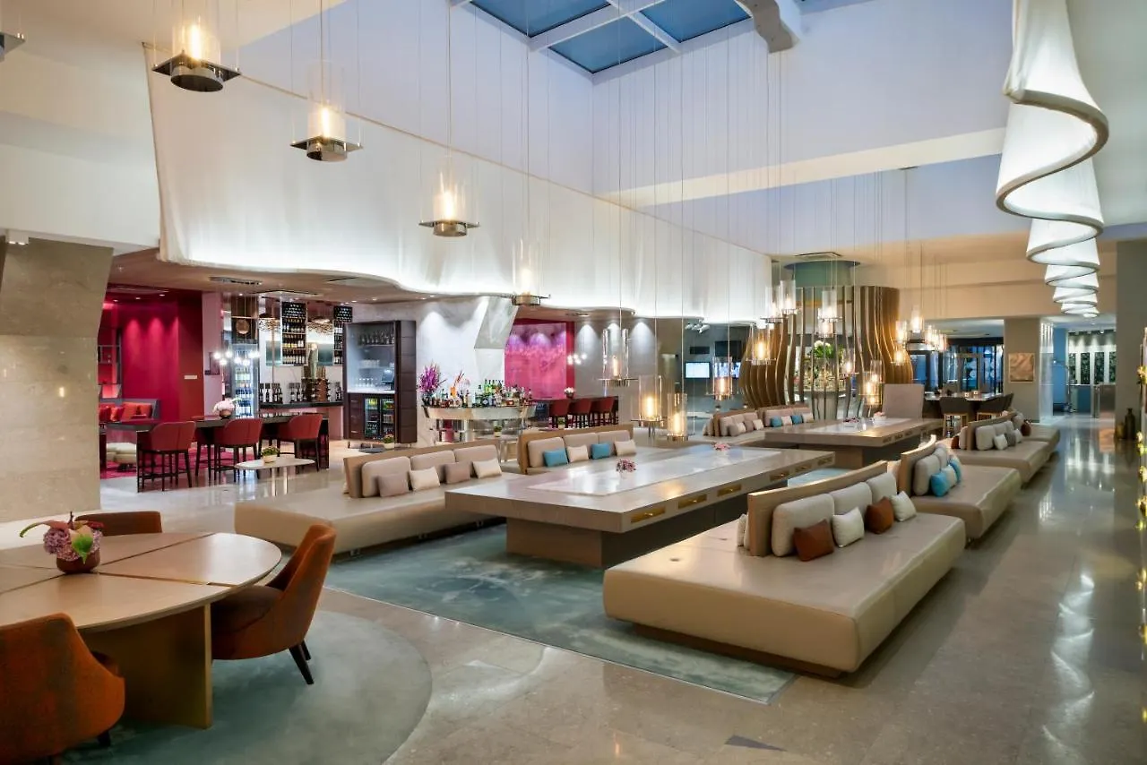 Novotel Istanbul Bosphorus Hotel