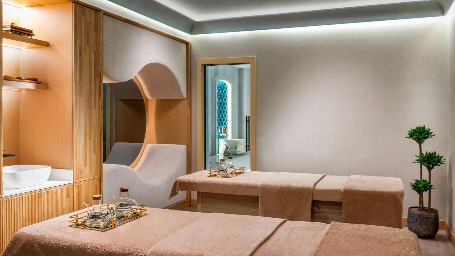 Novotel Istanbul Bosphorus Hotel